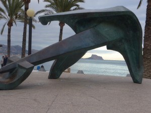 Albir met zicht op de rots van Calpe